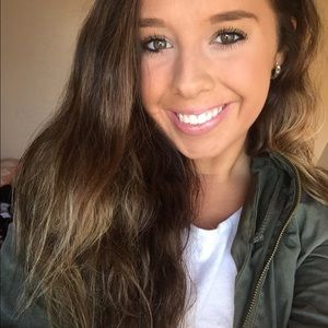 Meet your Posher, Kailee