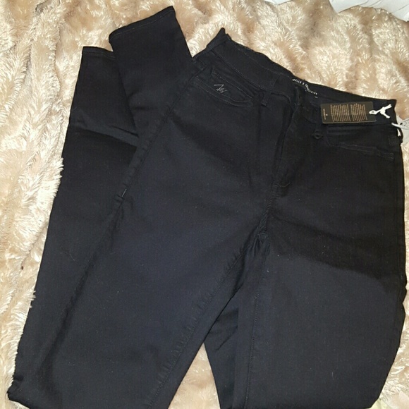 High-Rise Black True Religion Joan Smalls Legging
