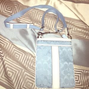 Authentic coach cross body bag
