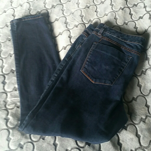 SOLD IN BUNDLE🔴Mossimo Premium Skinnies - Picture 2 of 4