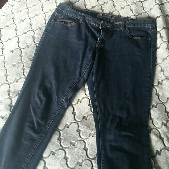 SOLD IN BUNDLE🔴Mossimo Premium Skinnies - Picture 4 of 4