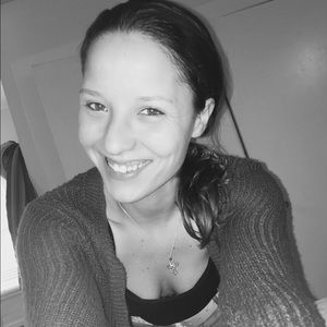 Meet your Posher, Lani