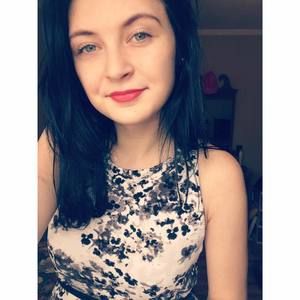 Meet your Posher, Analia