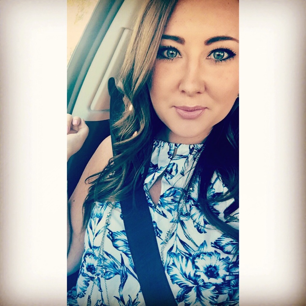 Meet your Posher, Julie