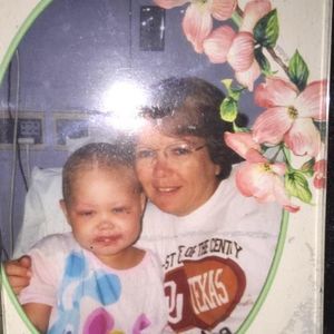 Meet your Posher, Stacy