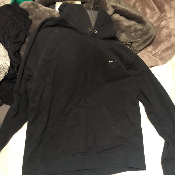 Black Nike hoodie