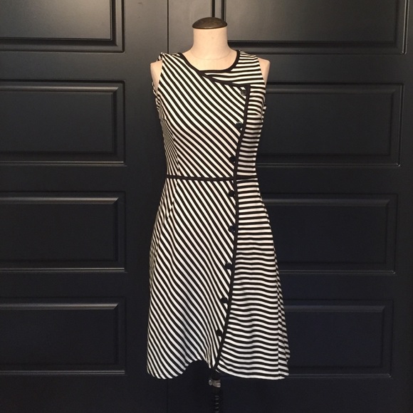 Folter Dresses & Skirts - Classic Striped Folter Dress Size Medium Excellent