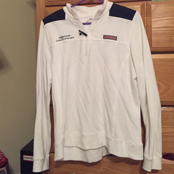 Vineyard vines