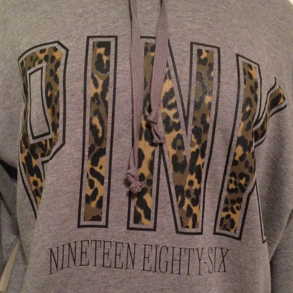 Victoria secret pink oversized hoodie - Picture 3 of 4