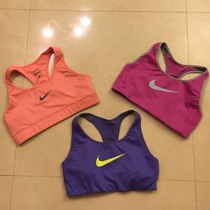 Nike pro sports bra bundle