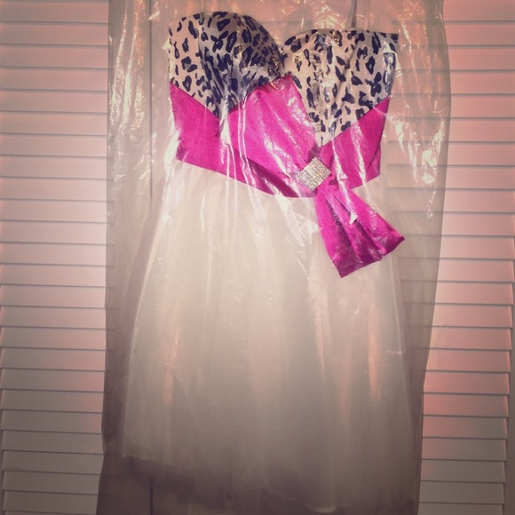prom dress, bought for $100 online never worn!