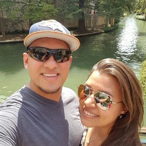 Meet your Posher, Emilio