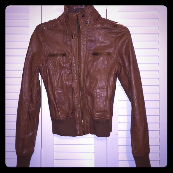 Brown leather jacket, size small!