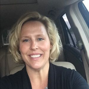 Meet your Posher, Carol