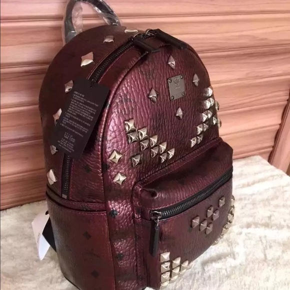 Mcm Bag w/ Dust Bag - Picture 2 of 3