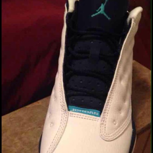 Air Jordán 13 low hornerts - Picture 3 of 4