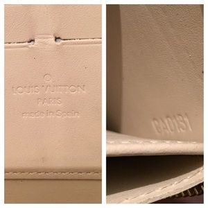 Louis Vuitton Bags - Auth. Louis Vuitton Limited Ed. Blanc Corial set Louis Vuitton Bags - Auth. Louis Vuitton Limited Ed. Blanc Corial set