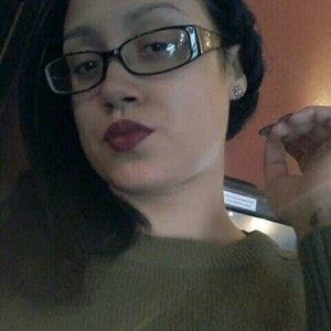 Meet your Posher, Josephine