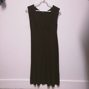 Gap vneck dress