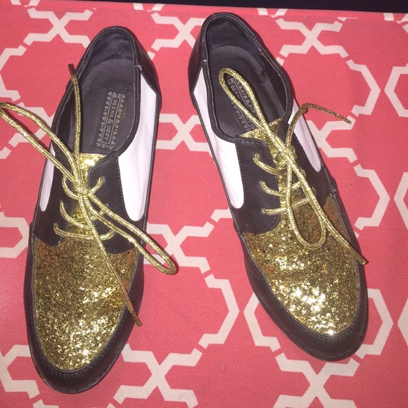 Deena & Ozzy Shoes - Oxford glitter shoe