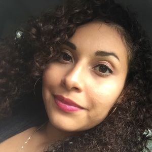 Meet your Posher, Linda