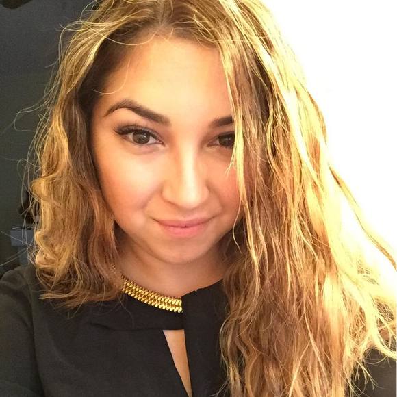 Meet your Posher, Jessica - Picture 1 of 1