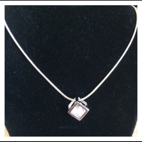 Neclace