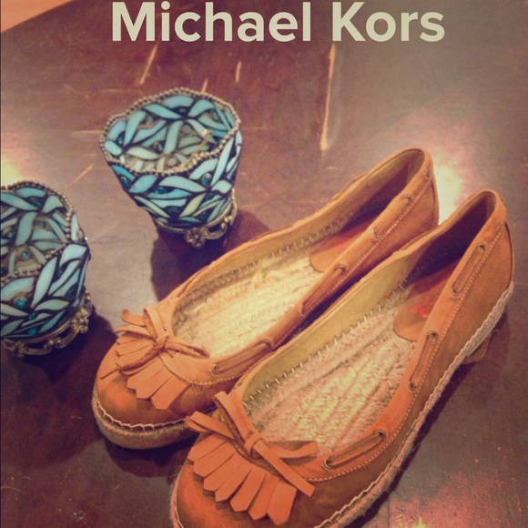🔴 reduced 🌻•MKORS• KORS GENUINE LEATHER FLATS