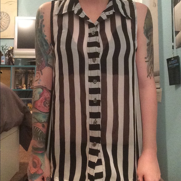 Hurley sheer button down