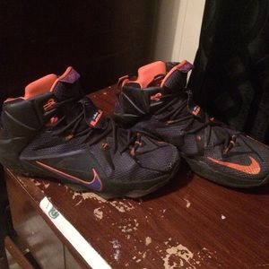 Lebron 12