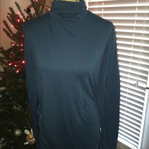 Great tall teal tunic perfect for winter