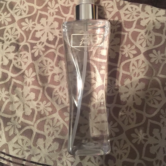 Sheer fragrance