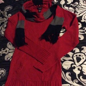 ON HOLD Red sweater with removable scarf