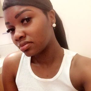 Meet your Posher, Asia