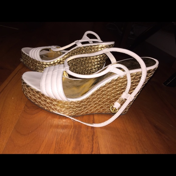 Coach "Blanch" wedges- off white and gold