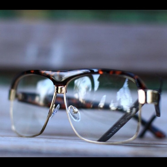 Tortoise Shell Fashion Frames - Picture 2 of 2