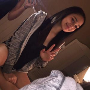 Meet your Posher, Lydia