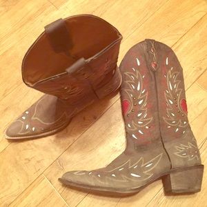 Cowboy boots