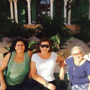 Meet your Posher, Karin