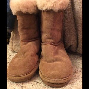 Bearpaw boots