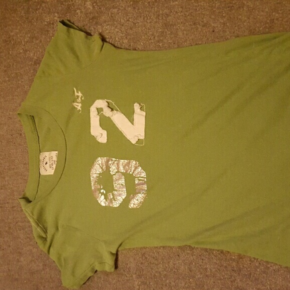 Abercrombie and Fitch T shirt