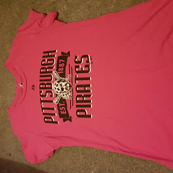 Pittsburgh Pirates shirt