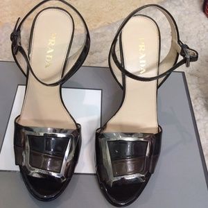 💕sale💕Prada heels