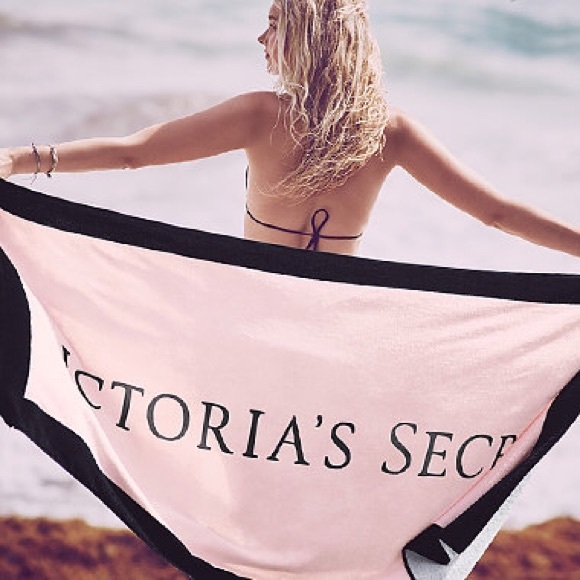NEW Victoria's Secret towel