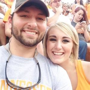 Meet your Posher, Macy