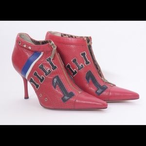 💋 Dolce & Gabbana Red Illinois 11 Booties!