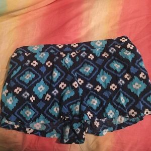 Hollister stretchy shorts