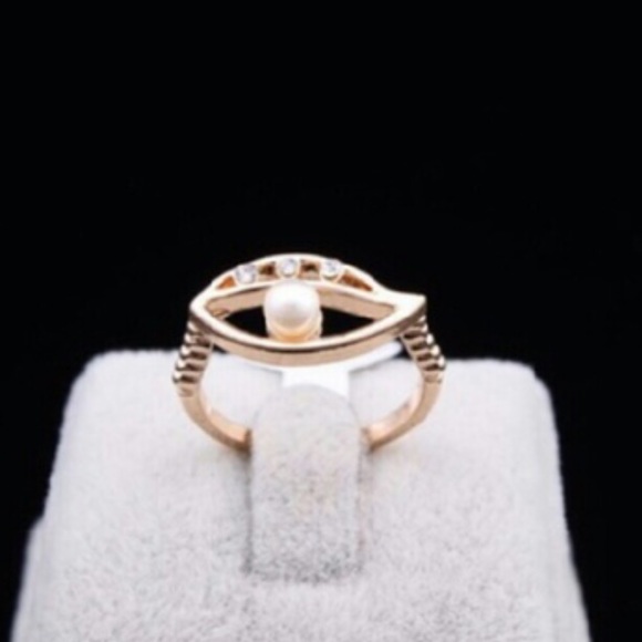 Boutique Jewelry - Evil eye ring
