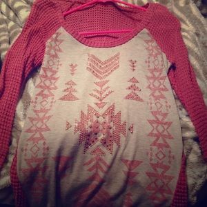 Traded. NEW 3/4 sleeve Maurice's shirt