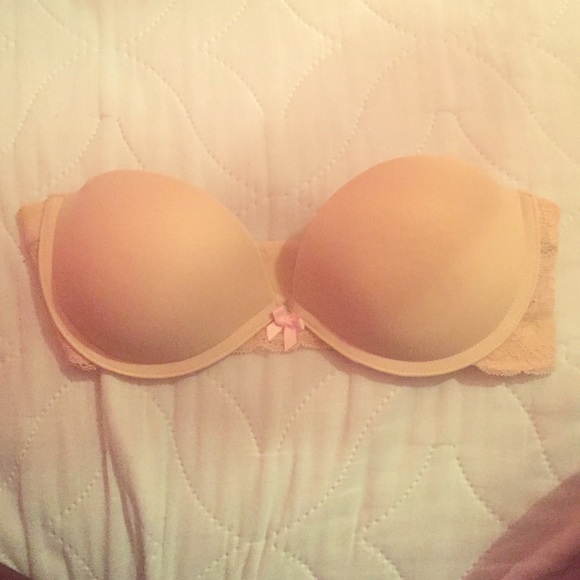 Nude Strapless Bra